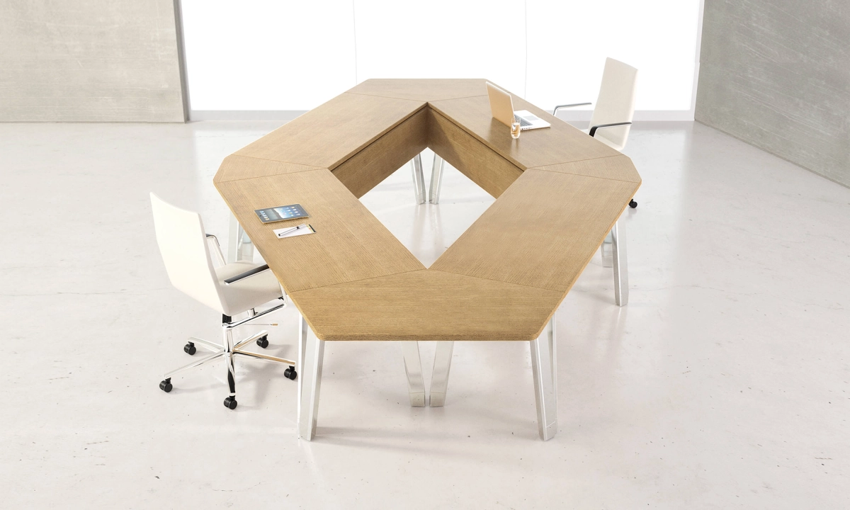Diamond_Configuration_in_Oak_Linea.jpg page slideshow item 6