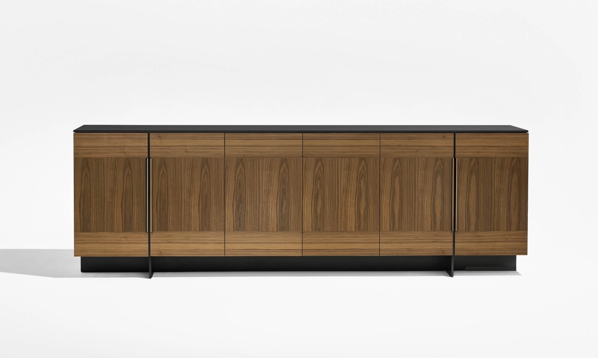 Forena_Buffet_with_Edited_Doors.jpg page slideshow item 1