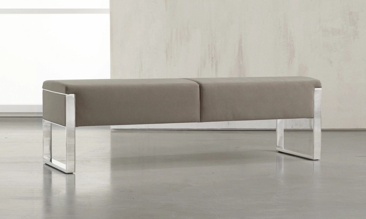 talis_bench_1.jpg page slideshow item 1