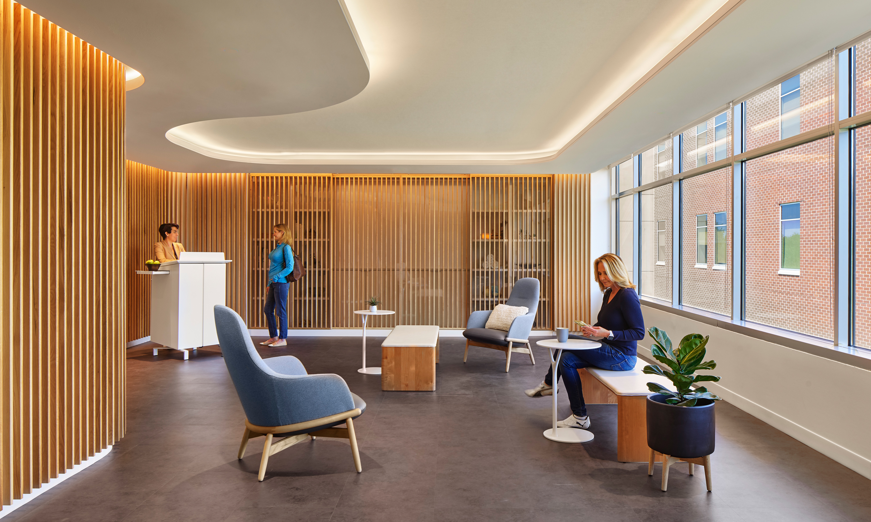 High Tech Lectern featured in Bill Richards Center for Healing at Aquilino Cancer Center designed by Gensler by Halkin | Mason Photography