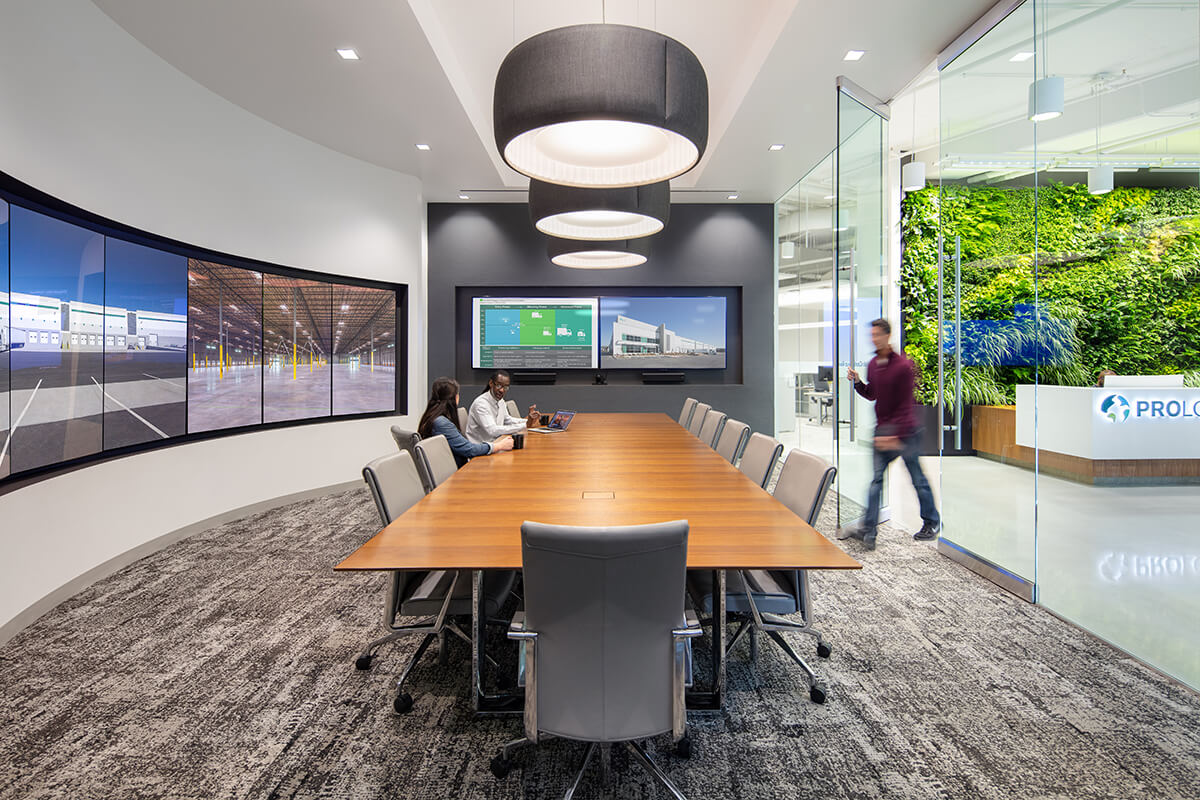 high quality conference table, high quality meeting table, glass top conference table, veneer conference table, premium conference table, quartz top conference table, bespoke conference table, custom conference table, marble meeting table, premium meeting table, conference table with power, stone top conference table, marble conference table, laminate top conference table, unique conference table, modern conference table, contemporary conference table, high end conference table, premium conference table, round table, meeting table, premium meeting table, metal base meeting table, joey Ruiter, round meeting table, rectangle table, boat shape meeting table, soft rectangle table, sightline table,